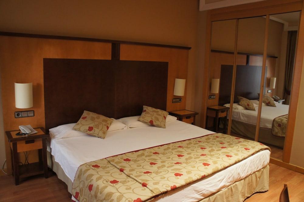 סלאמנקה Hotel Bardo Recoletos Coco מראה חיצוני תמונה